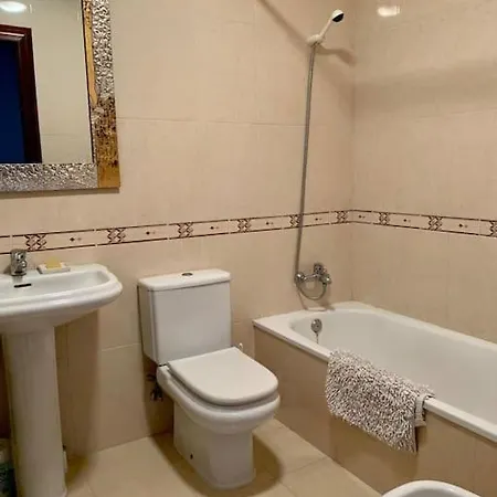 דירה Duplex Casco Antiguo-centro De Villaviciosa וילאביצ'יוסה